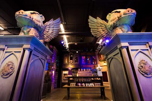 Closer look at Funko HQ's Harry Potter area!