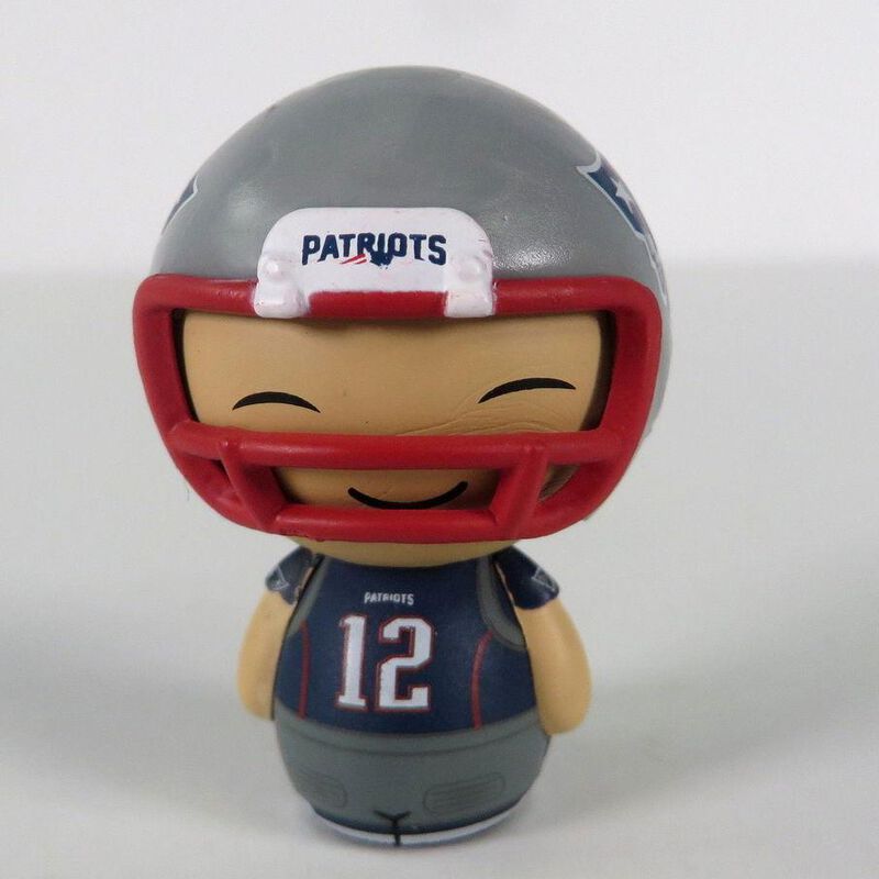 Dorbz: NFL - Tom Brady, , hi-res view 1