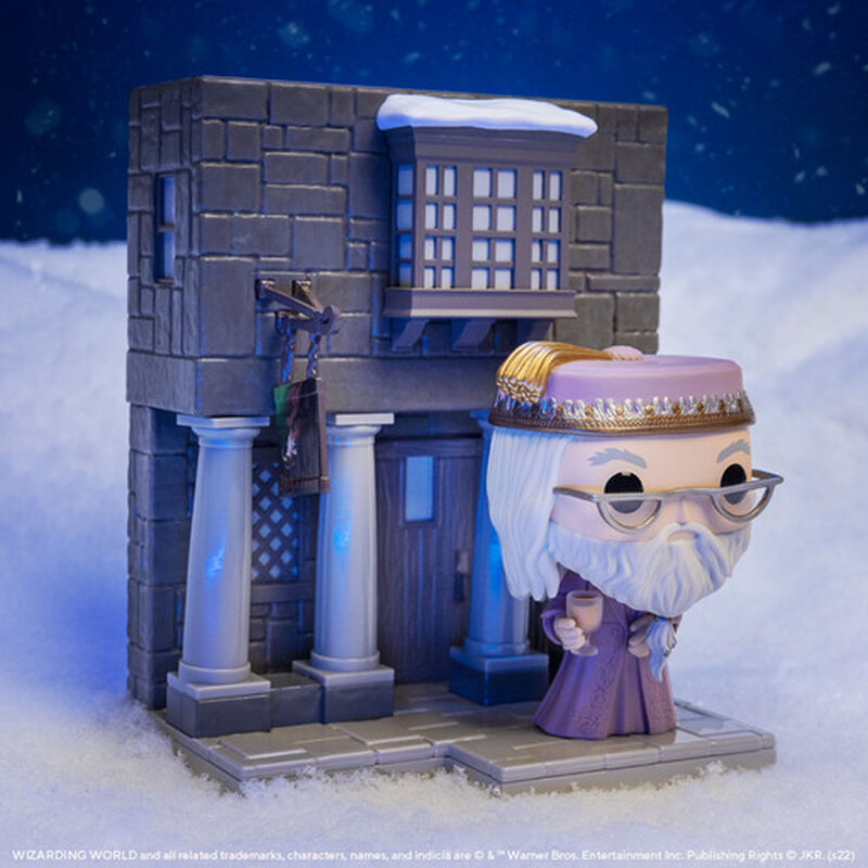 Pop! Deluxe Albus Dumbledore with Hog's Head Inn