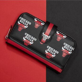 NBA Chicago Bulls Logo Zip Around Wallet, Image 2