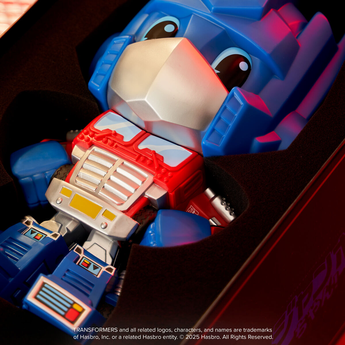 Jumbo Chan Optimus Prime 14'' Vinyl Collectible | Funko