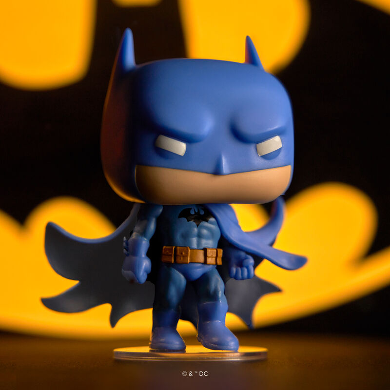 Pop! Batman (DC New Classics) FWlifestyle1 view 2