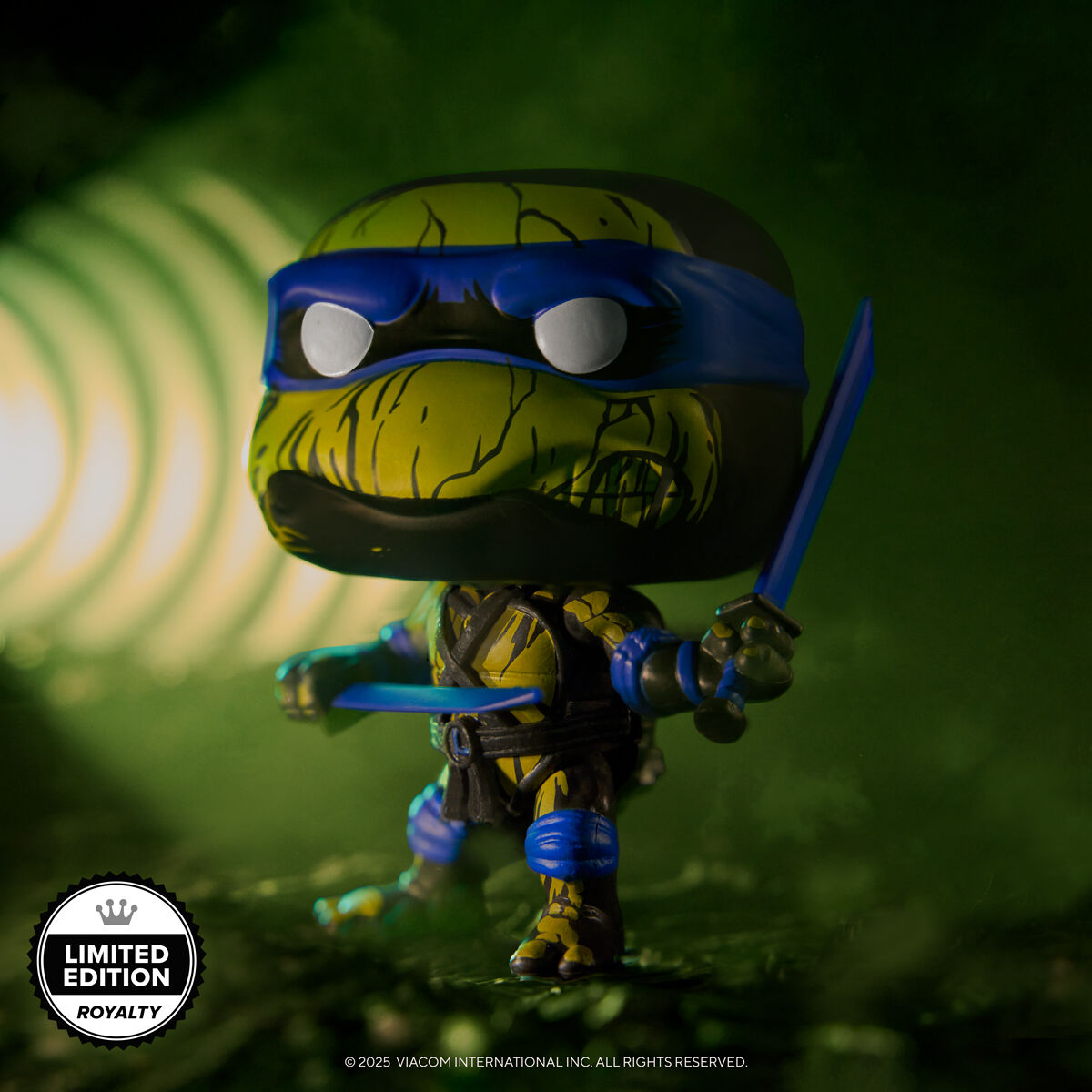 Pop! Leonardo (Deco) with Pop! Protector | Funko
