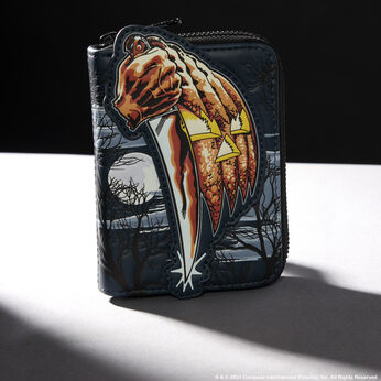 Halloween Michael Myers Jack-O'-Lantern Glow Zip Around Wallet, Image 2