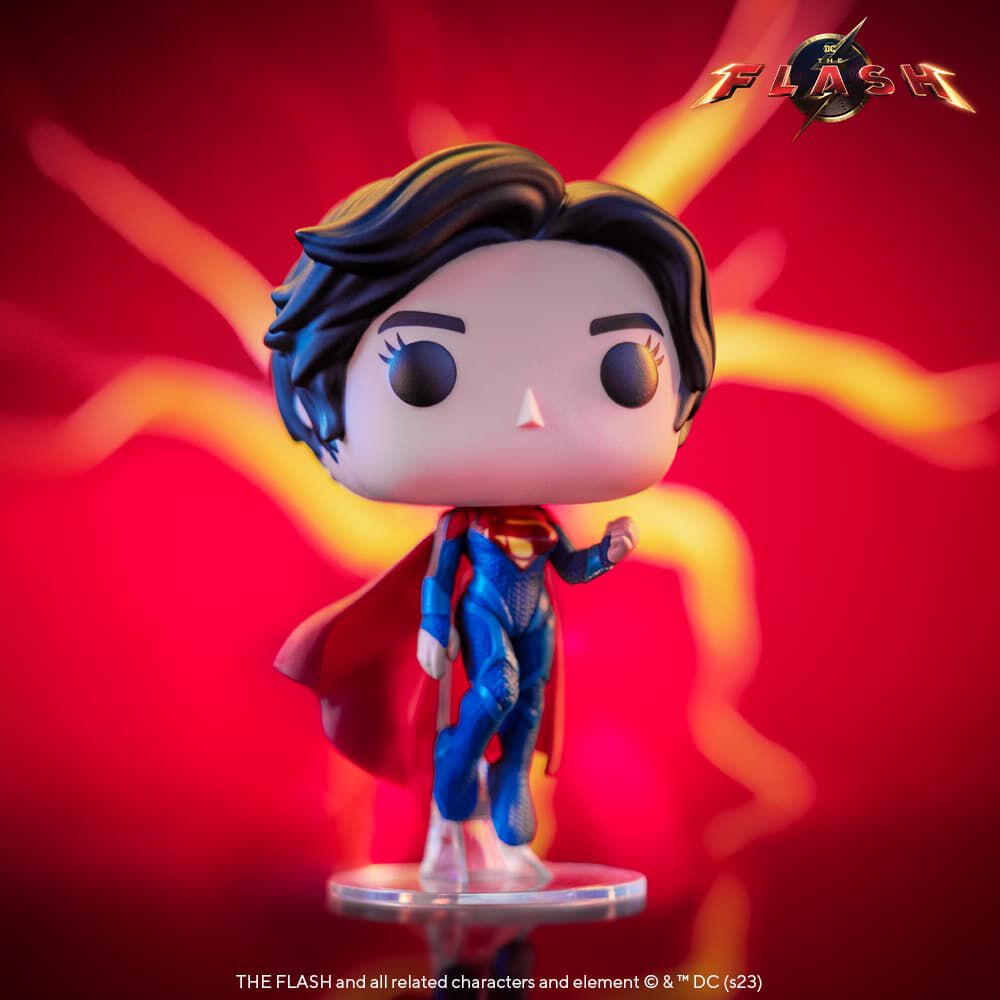 Supergirl sales funko pop