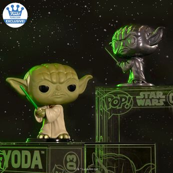 Pop! Die-Cast Yoda with Lightsaber, Image 2