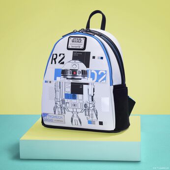 Star Wars: The Power of the Force R2-D2 Astromech Droid Light Up Mini Backpack, Image 2
