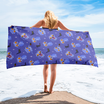 KPop Demon Hunters Derpy Tiger and Sussie Magpie Beach Towel, Image 1
