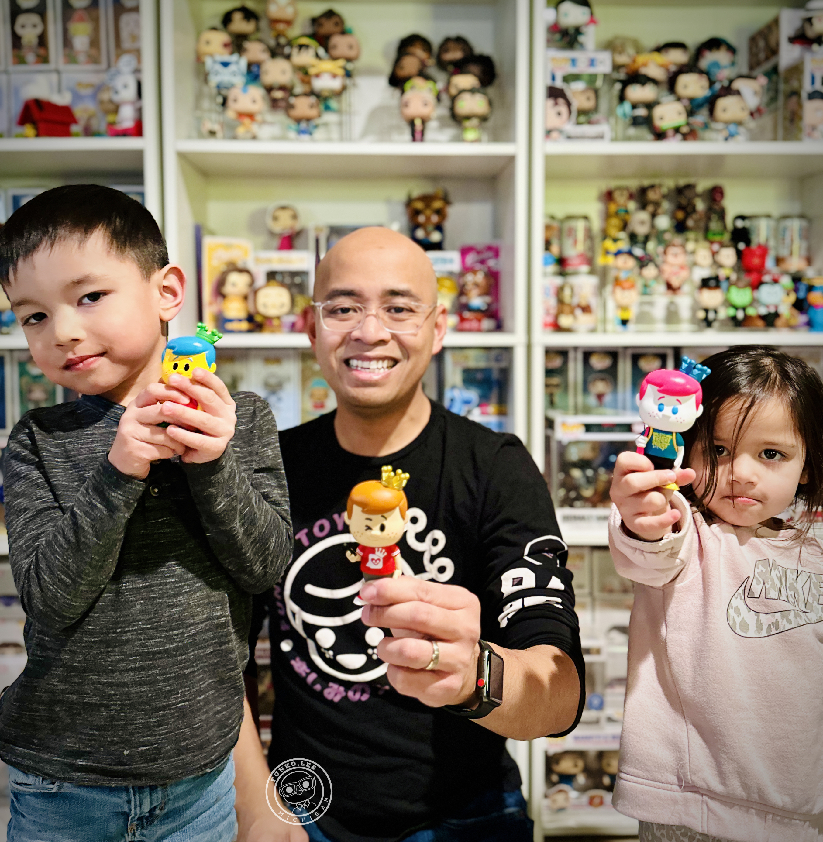 Lee with Kids and Collection